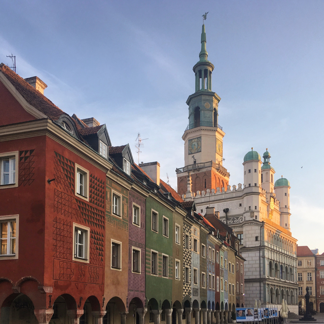 Hello Summer Instagram Post With Watercolor Sun